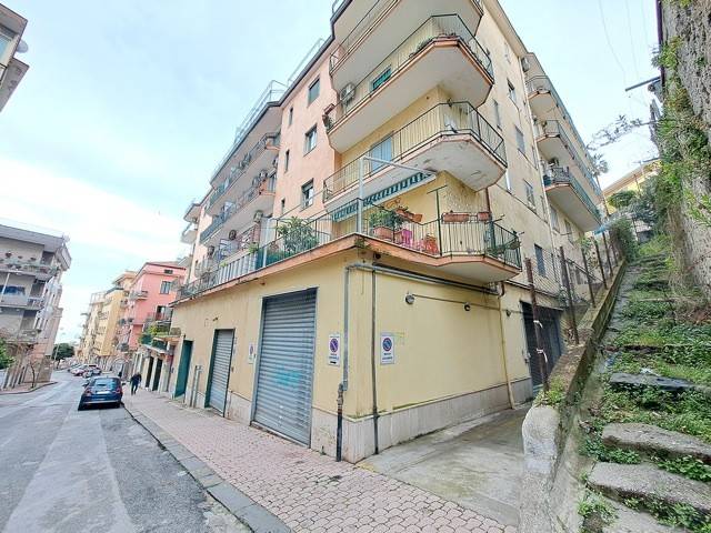 Appartamento a Salerno in Via Principessa Sichelgaita, 51 - Foto 2