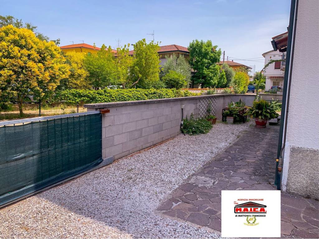 Casa indipendente a Pontedera in Via Jurij Gagarin - Foto 5
