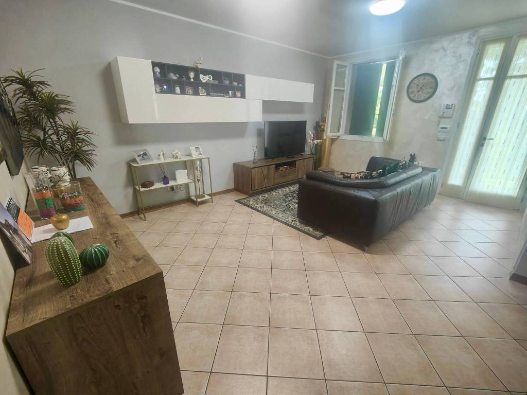 Appartamento a Scandiano in Via Goti - Foto 4
