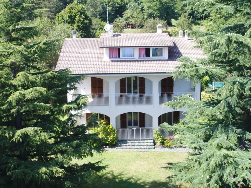 Villa a Varazze in Via Mogliazza, 2 - Foto 2
