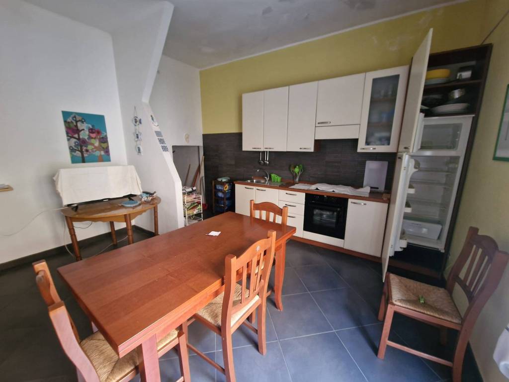 Appartamento a Cirò marina in Via Ruggero Leoncavallo, 14 - Foto 4