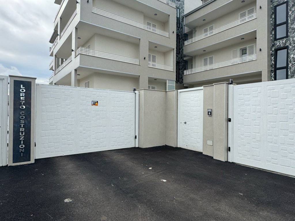 Appartamento a Mugnano di napoli in Via Luca Giordano - Foto 2