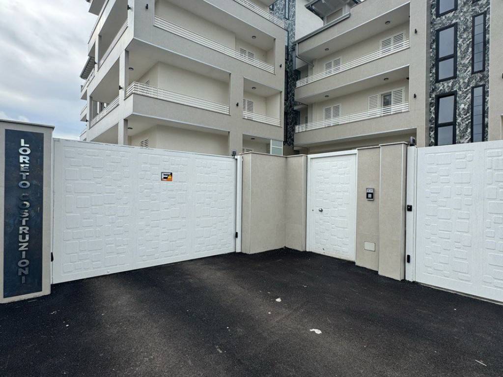 Appartamento a Mugnano di napoli in Via Luca Giordano - Foto 3