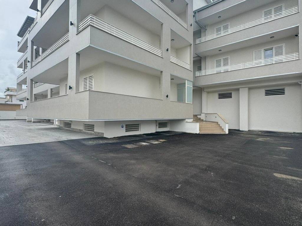 Appartamento a Mugnano di napoli in Via Luca Giordano - Foto 5