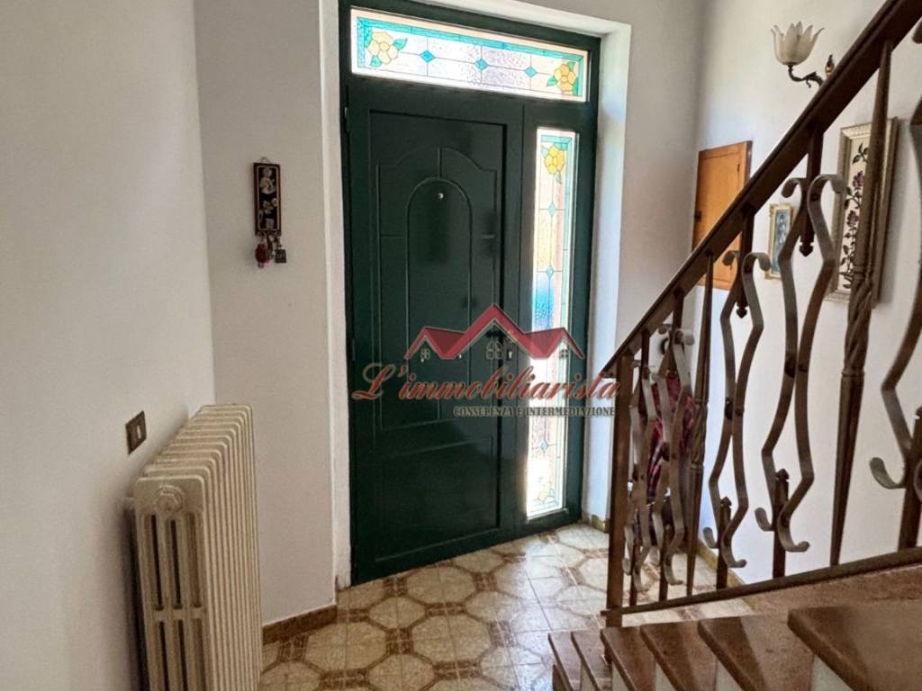 Casa indipendente a Sannicandro di bari in Via Duca d'Aosta - Foto 4