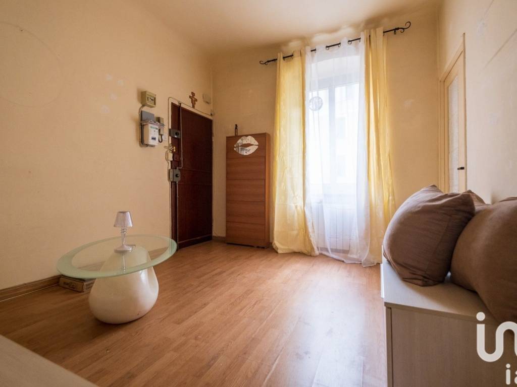 Appartamento a Genova in Via Rivarolo, 28 - Foto 4