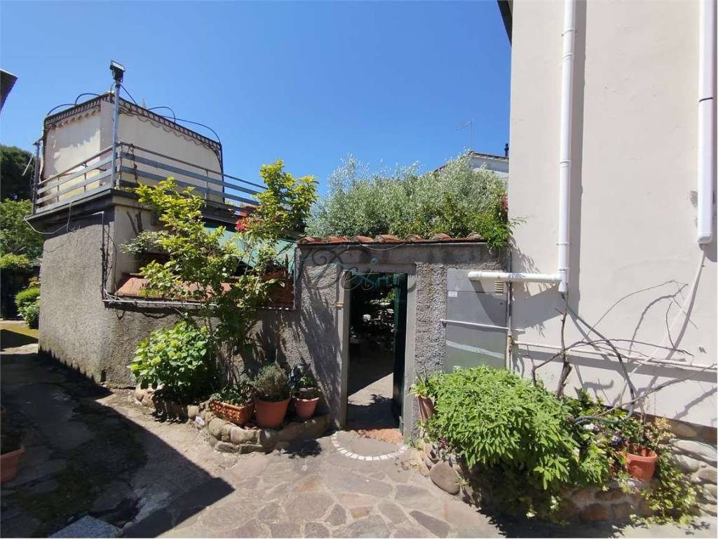 Casa indipendente a Porcari in via roma , 26 - Foto 2