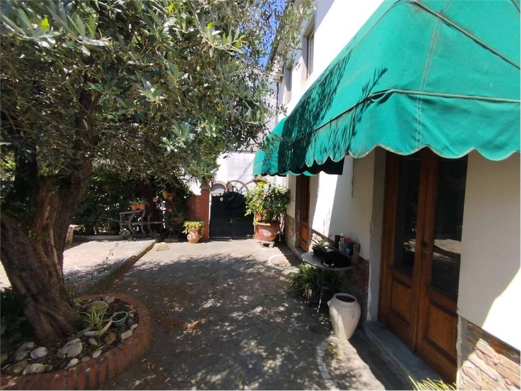 Casa indipendente a Porcari in via roma , 26 - Foto 4