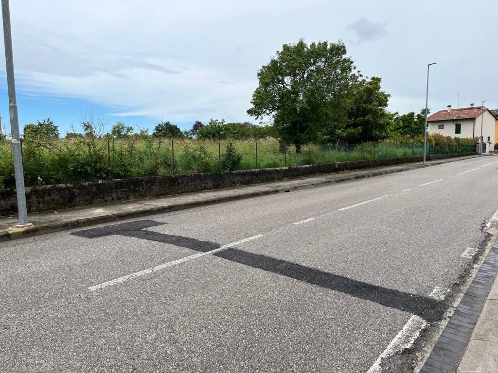 Terreno a Varmo in Via delle Sorgive, 21 - Foto 5