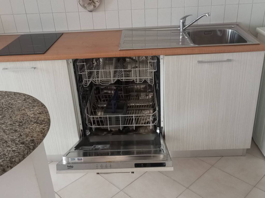 Appartamento a Ginosa in Viale Pola, 119 - Foto 3