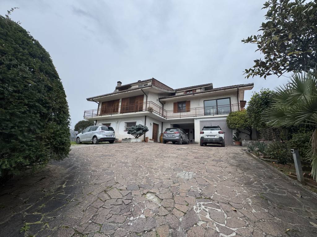 Villa a Frosinone - Foto 2