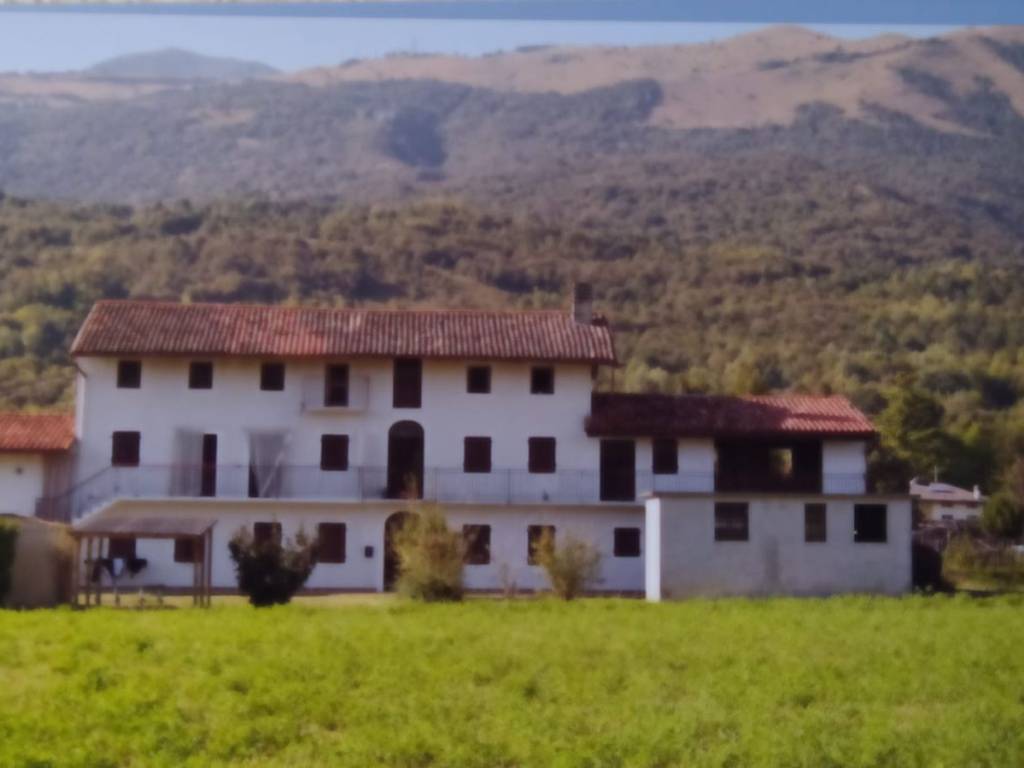 Villa a Aviano in Via Piante S.N.C. - Foto 2