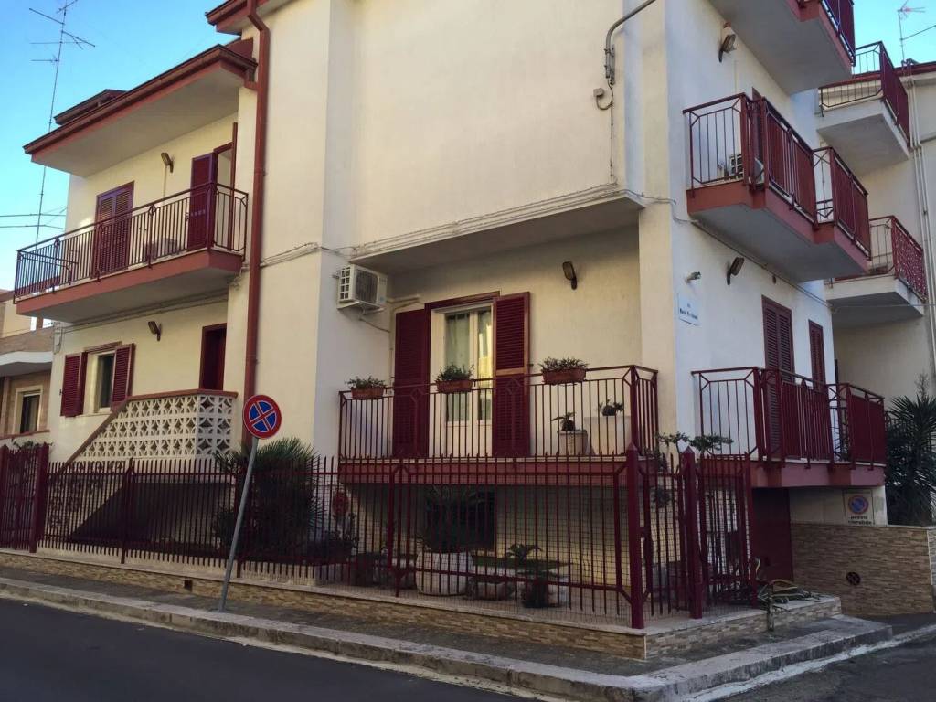 Villa a Acquaviva delle fonti in Via Torquato Tasso - Foto 3
