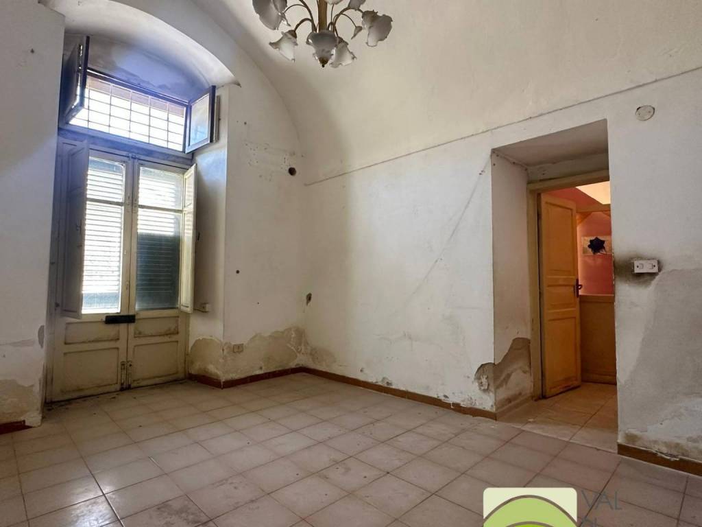 Appartamento a Noto in Via Michele Amari - Foto 4