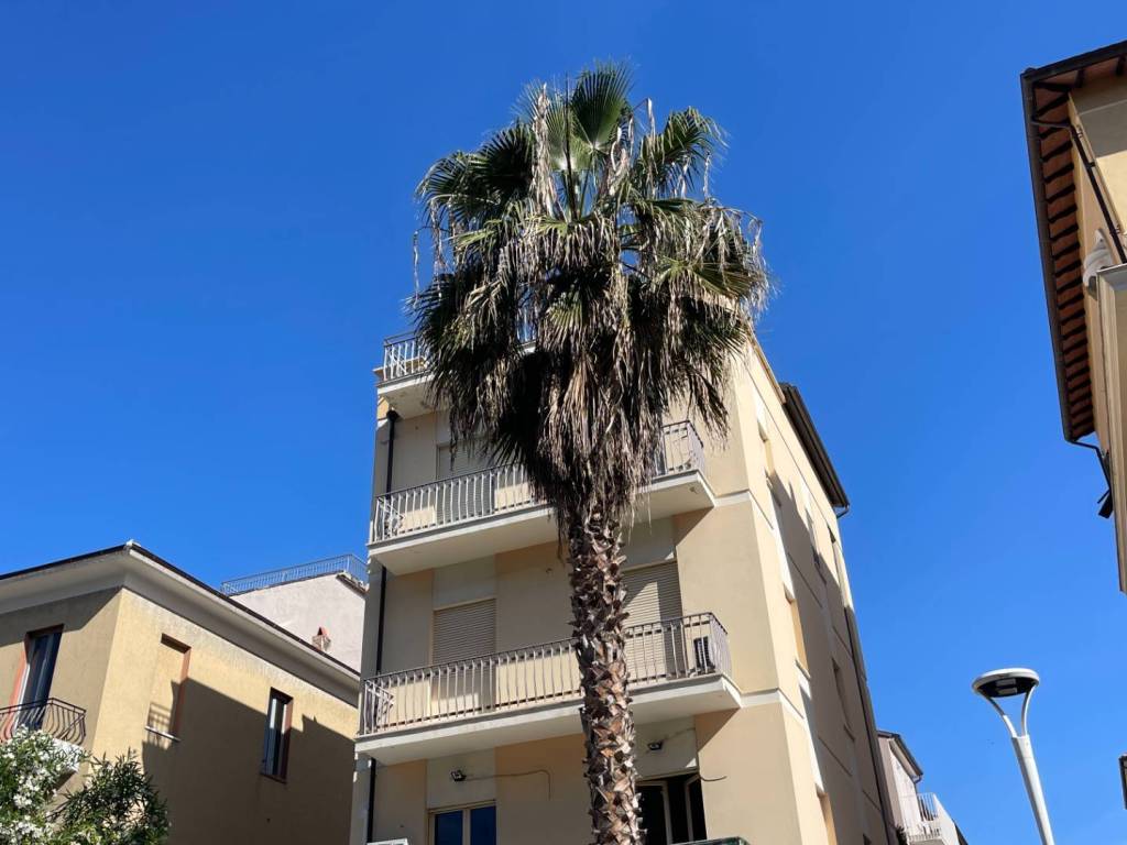 Appartamento a San benedetto del tronto in Via Palestro, 1 - Foto 2