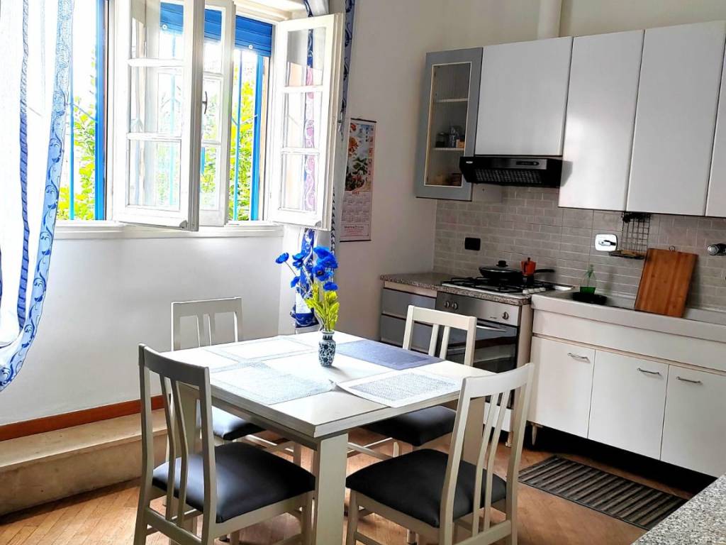 Appartamento a Genova in Via Alberto Guglielmotti, 4 - Foto 3