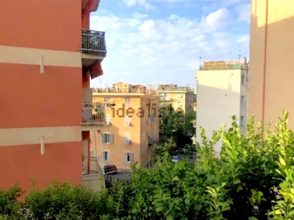 Appartamento a Genova in Via Alberto Guglielmotti, 4 - Foto 4