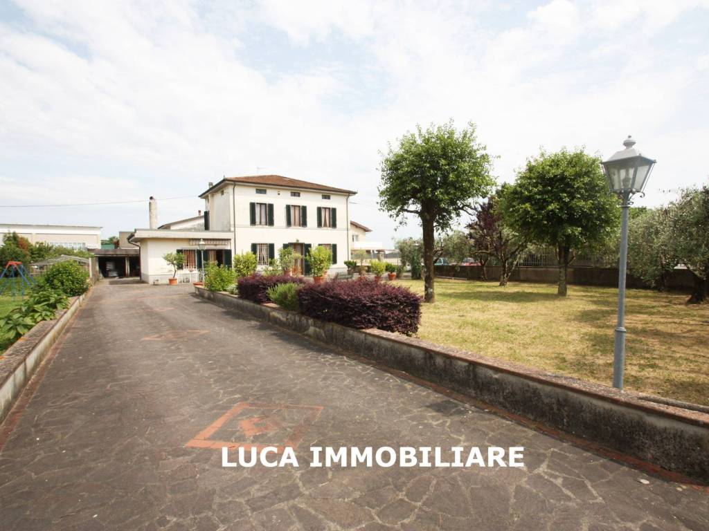 Villa a Pescia in Via Manselina, 15 - Foto 4
