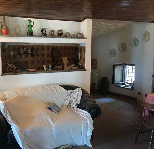 Appartamento a Sermoneta in Via Dell'Acquedotto - Foto 4