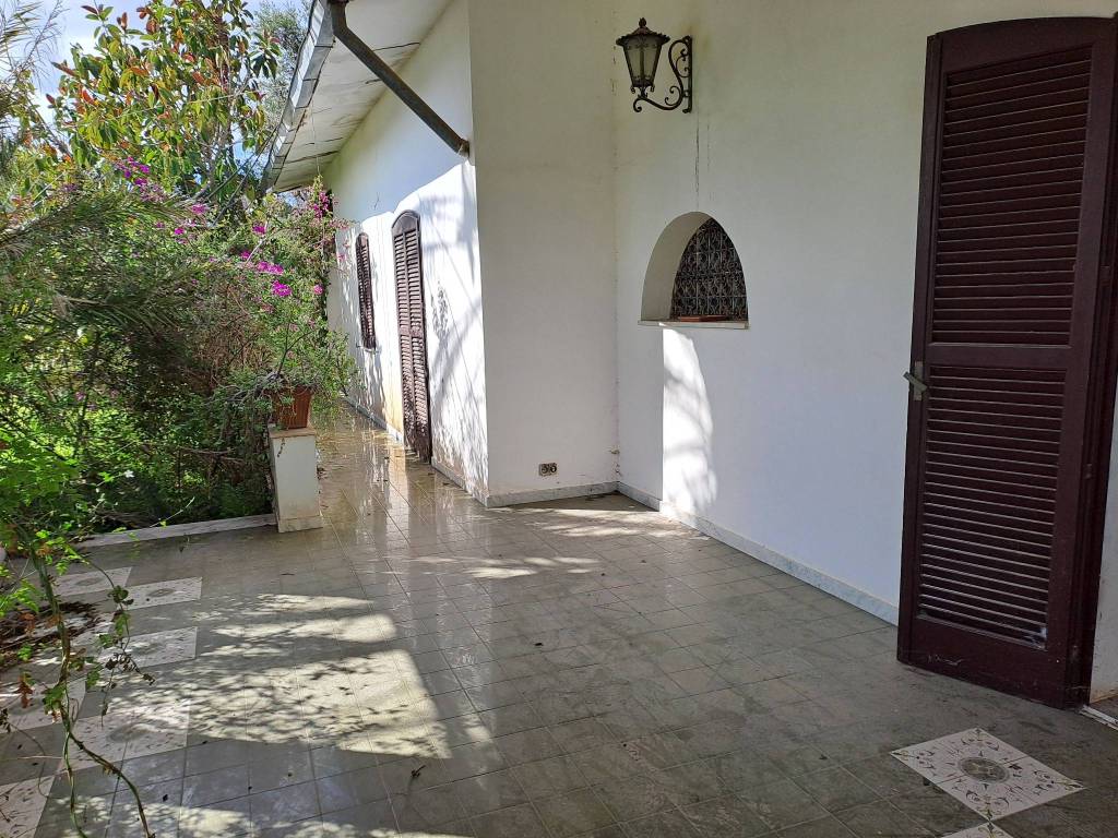 Villa a Augusta in Via dei Gelsomini - Foto 2