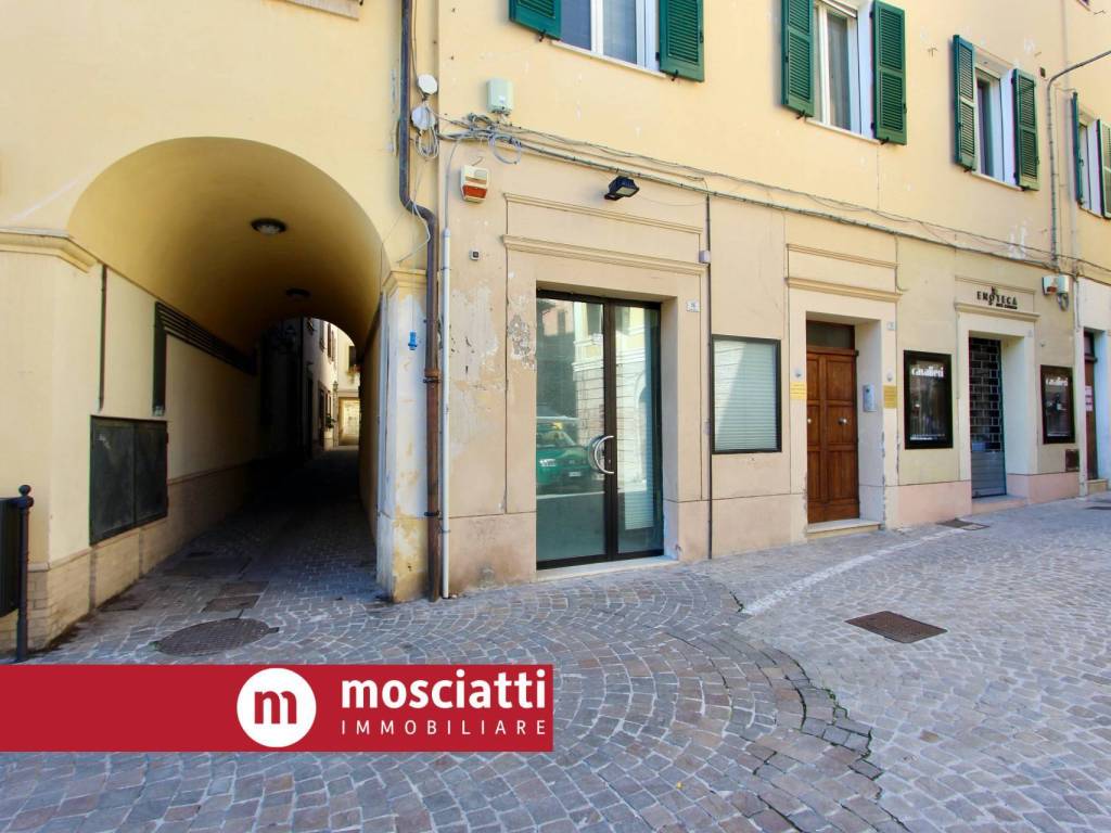 Immobile a Matelica in Piazza Garibaldi, 16 - Foto 2