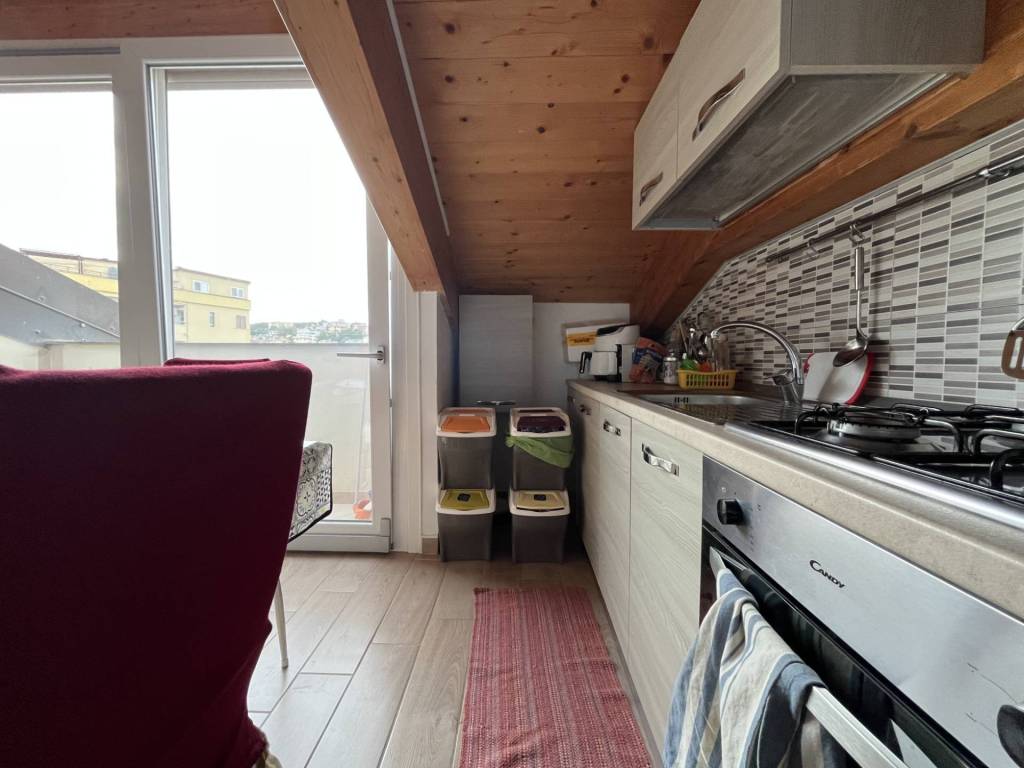 Attico / mansarda a Catanzaro in Via Sant'Elena, 34 - Foto 2