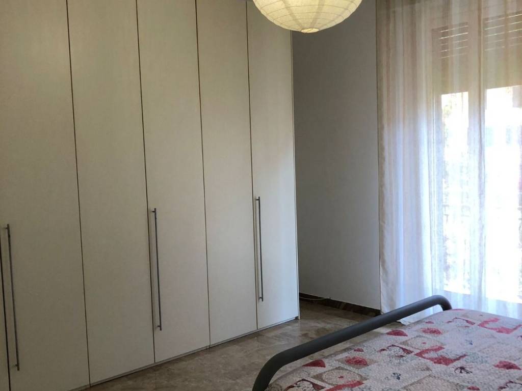 Appartamento a Finale ligure in Piazza Eugenio Montale - Foto 5