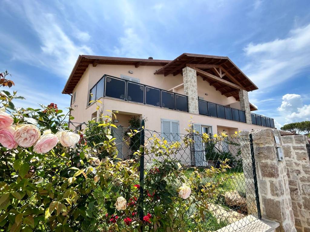 Villa a Assisi in Via Giovanni Cardelli - Foto 3