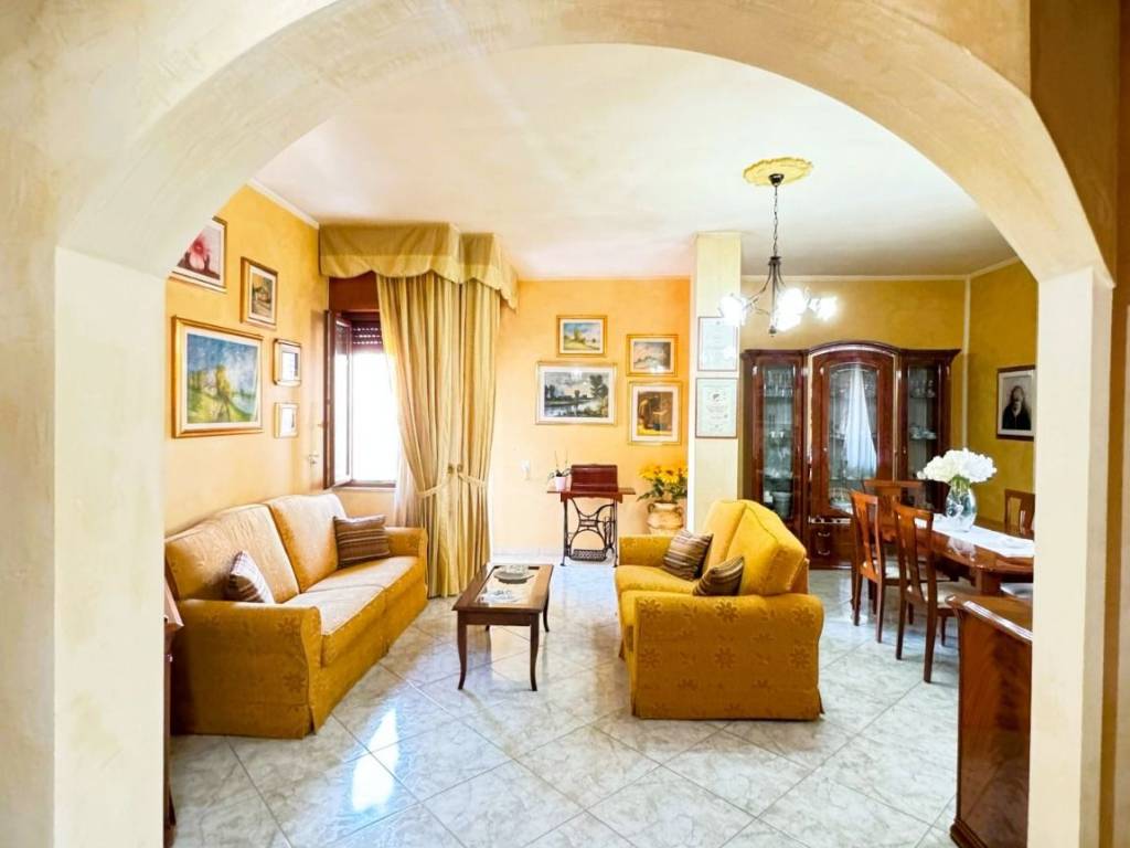 Appartamento a Eboli in Via Po - Foto 4