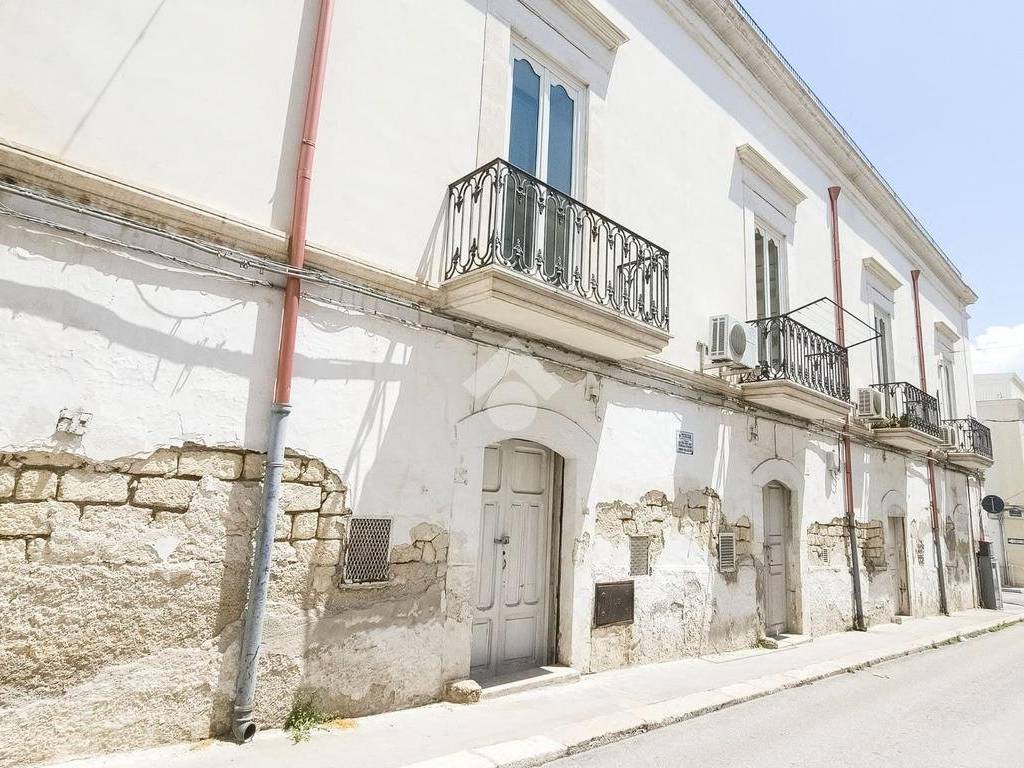 Appartamento a Manfredonia in via antico ospedale orsini, 74 - Foto 2