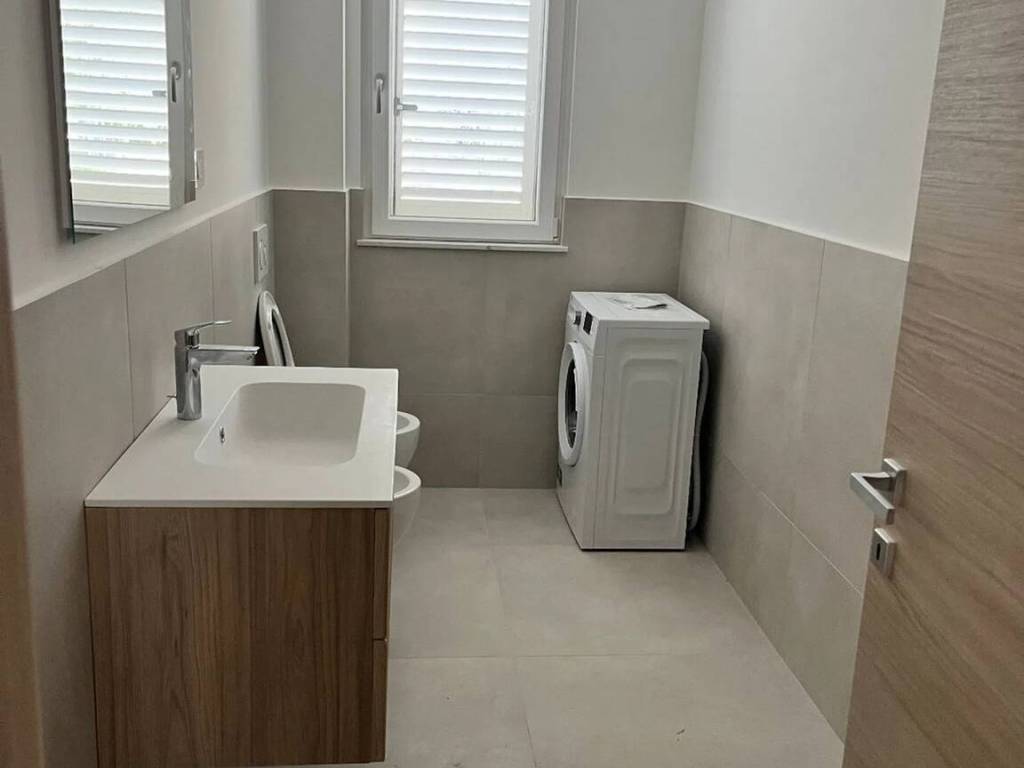 Appartamento a Fermo in Viale Indipendenza - Foto 2