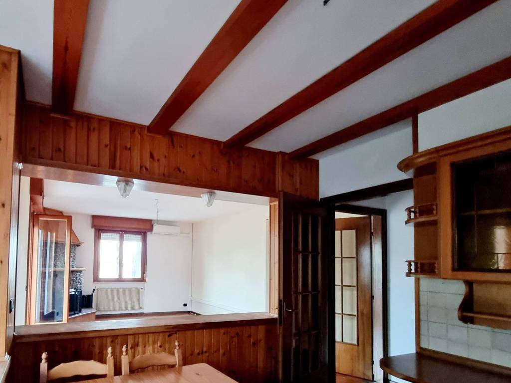 Appartamento a Tavagnacco in Via Cotonificio - Foto 4