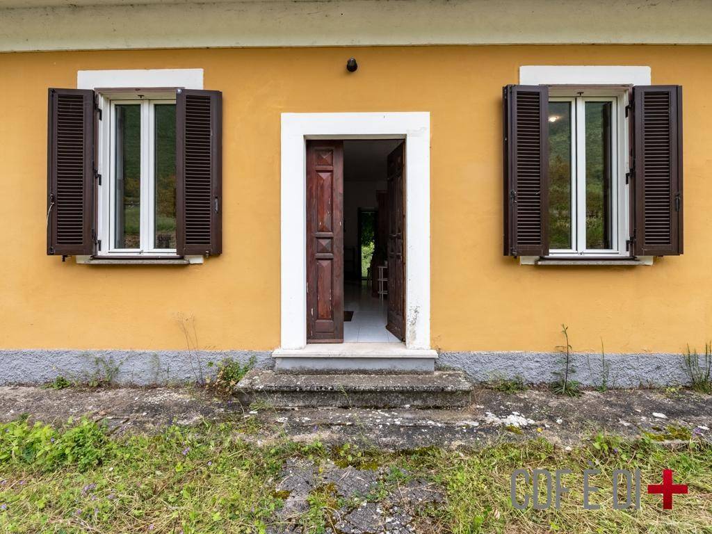 Villa a Antrodoco in Strada Statale dell'Appennino Abruzzese e App.Sannitico - Foto 5