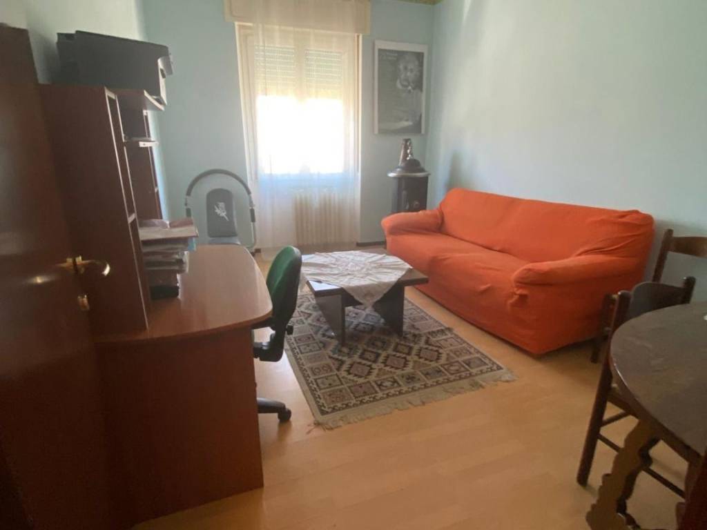 Appartamento a Alessandria in Via Pietro Parnisetti - Foto 2