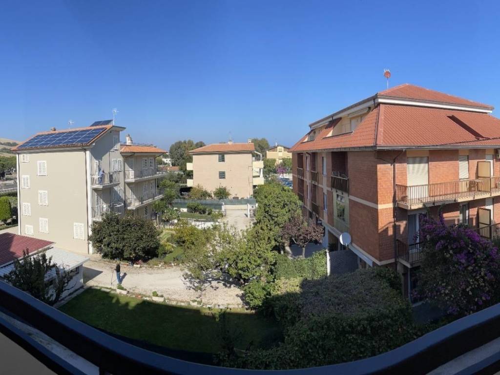 Appartamento a Fermo in Via Antoniotto Usodimare, 21 - Foto 2