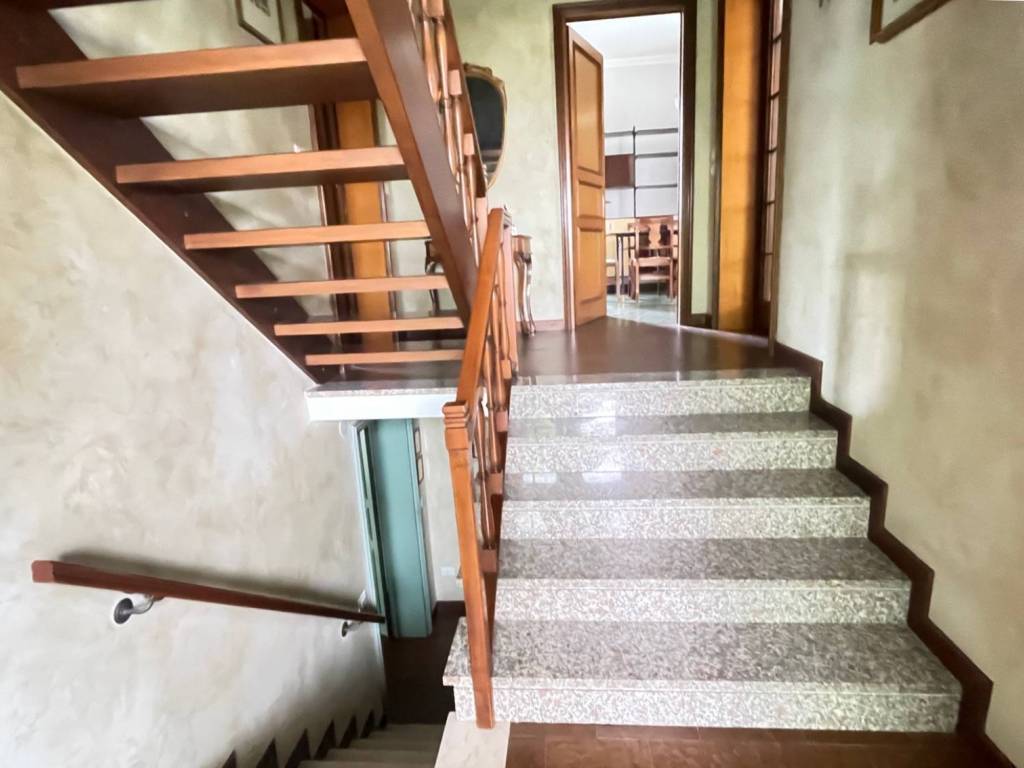 Villa a Mantova in Viale Giovanni Pascoli - Foto 3