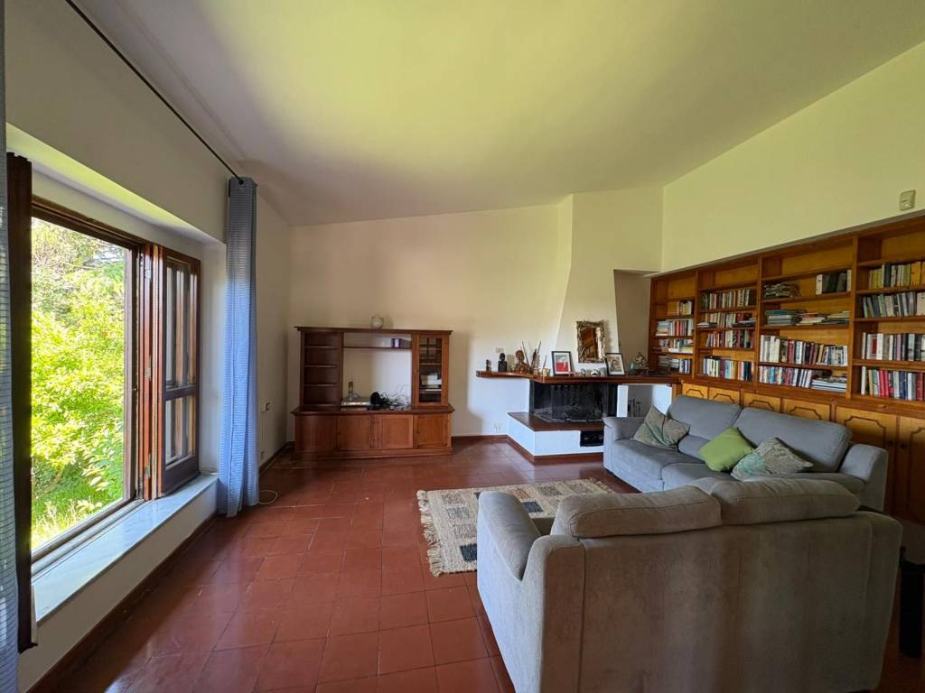 Villa a Catanzaro in Via Biagio Miraglia - Foto 2