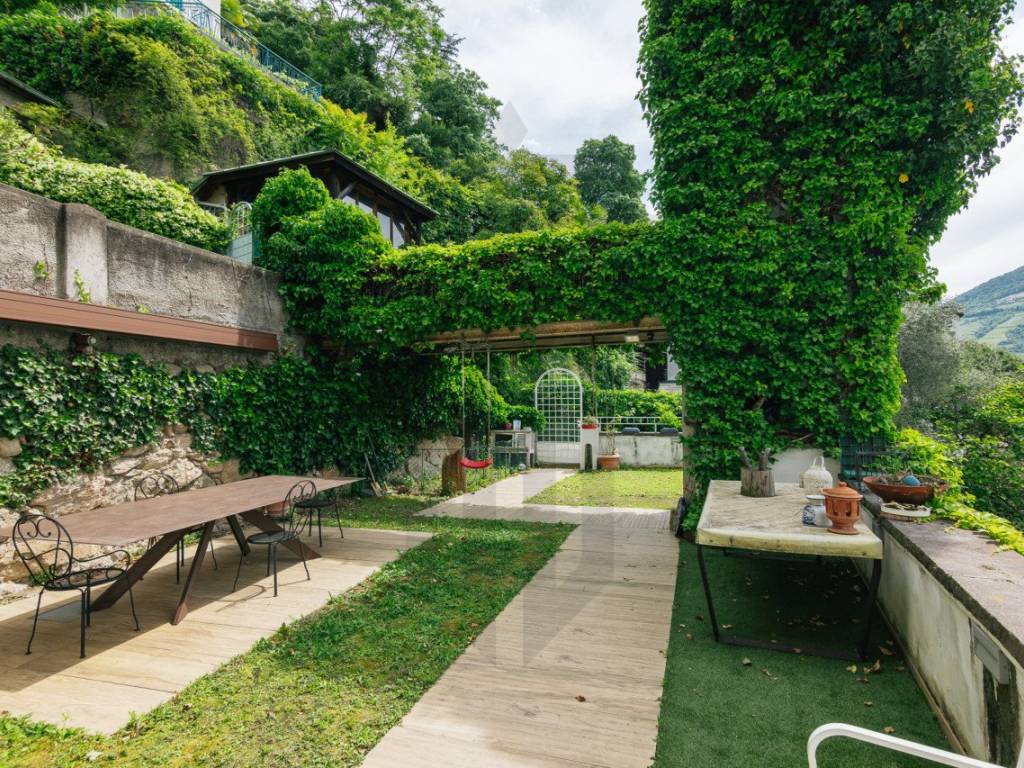 Appartamento a Bolzano in Salita Sant' Osvaldo - Foto 2