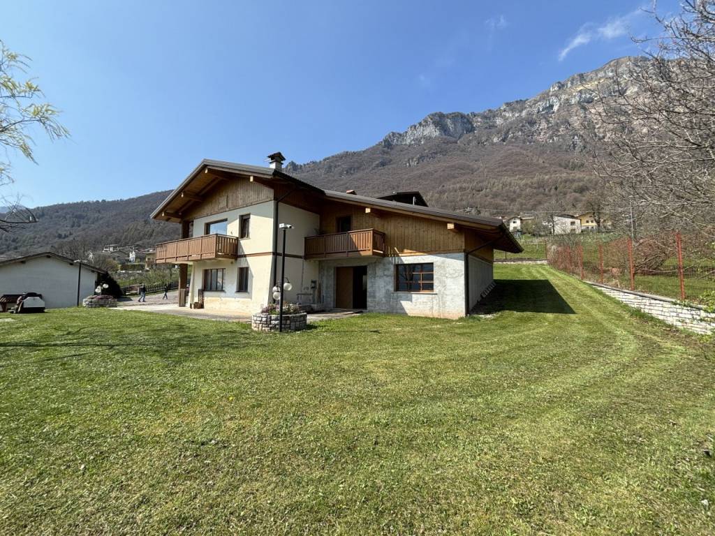 Villa a Longarone in Podenzoi - Foto 3