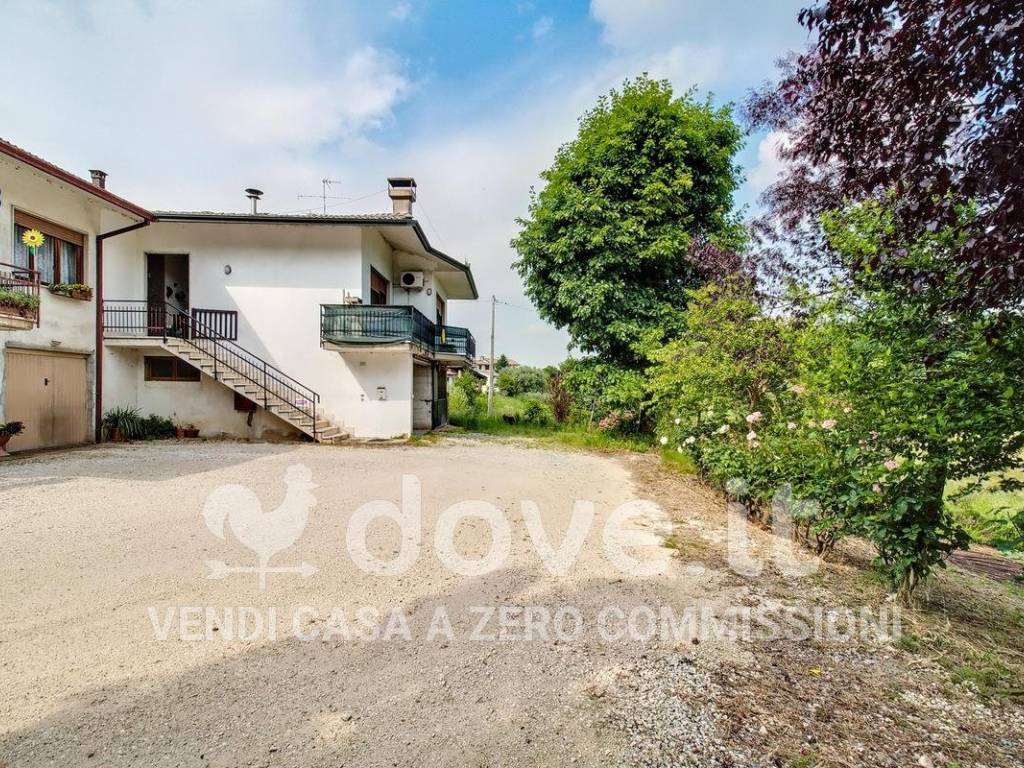 Villa a Montorso vicentino in Via Bellimadore, 27 - Foto 3