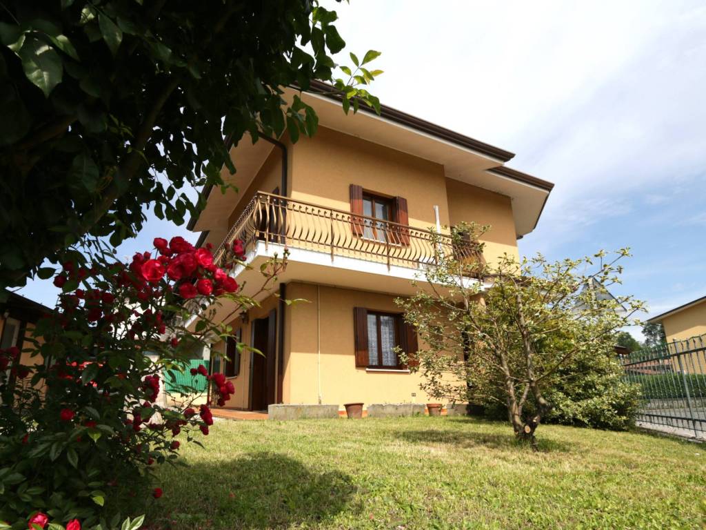 Villa a Buja - Foto 2