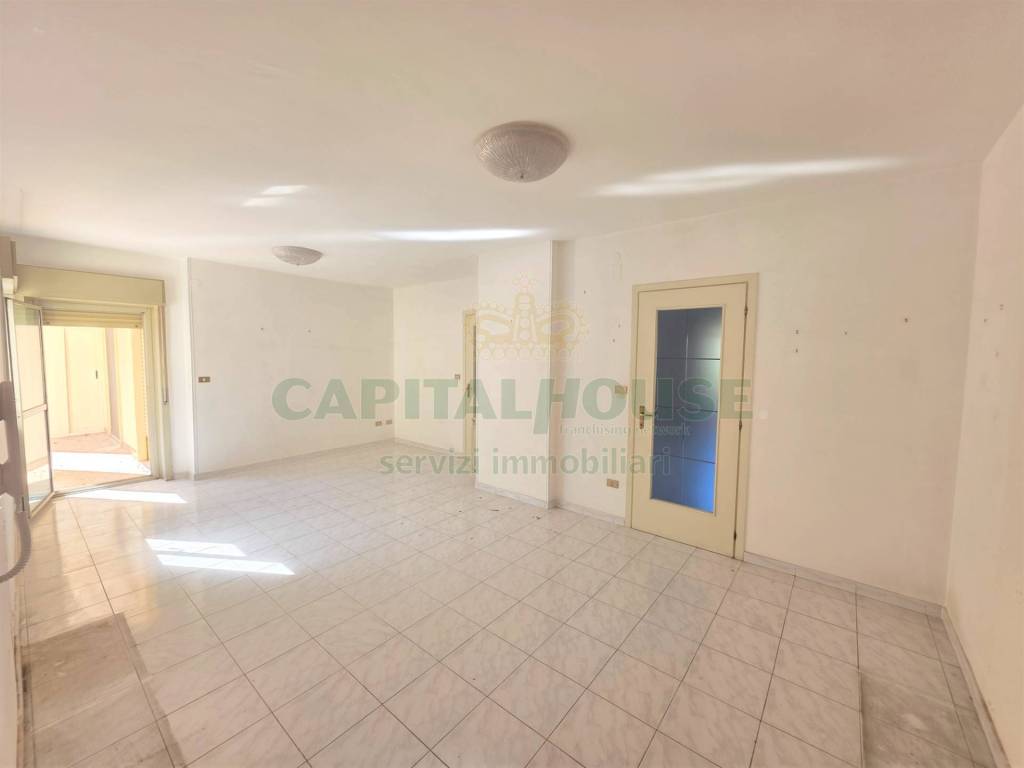 Appartamento a Caserta in Piazza Giuseppe Ungaretti - Foto 2
