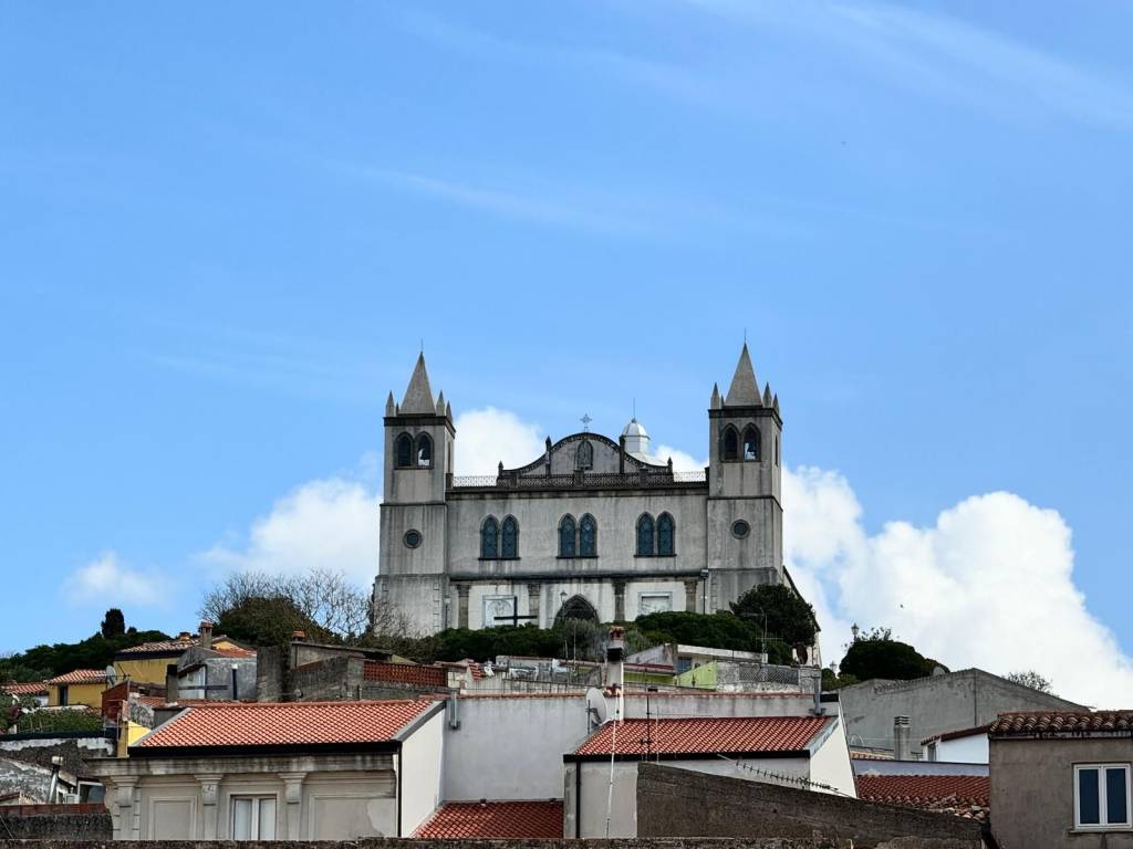 Casa indipendente a Cuglieri in Via Giuseppe Verdi - Foto 3