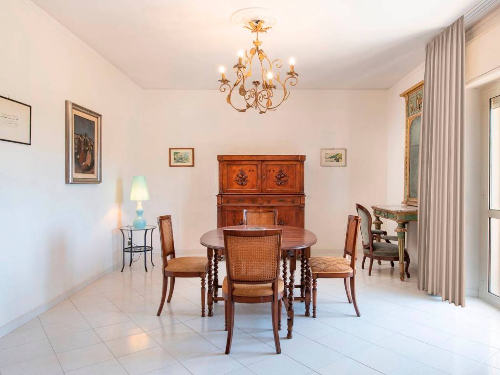 Appartamento a Cagliari in Via Enrico Sanjust, 16 - Foto 5