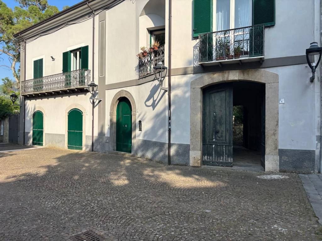 Casa indipendente a Baronissi in Via Giuseppe Mazzini, 47 - Foto 3