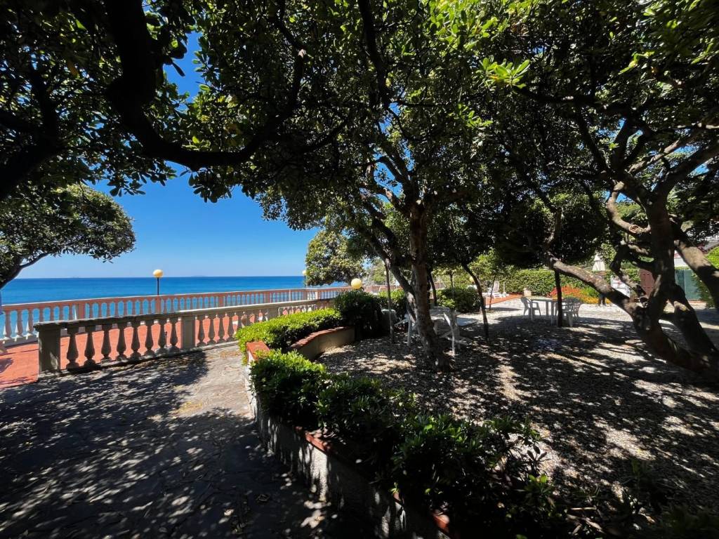Appartamento a Rosignano marittimo in Lungomare del Quercetano, - Foto 5
