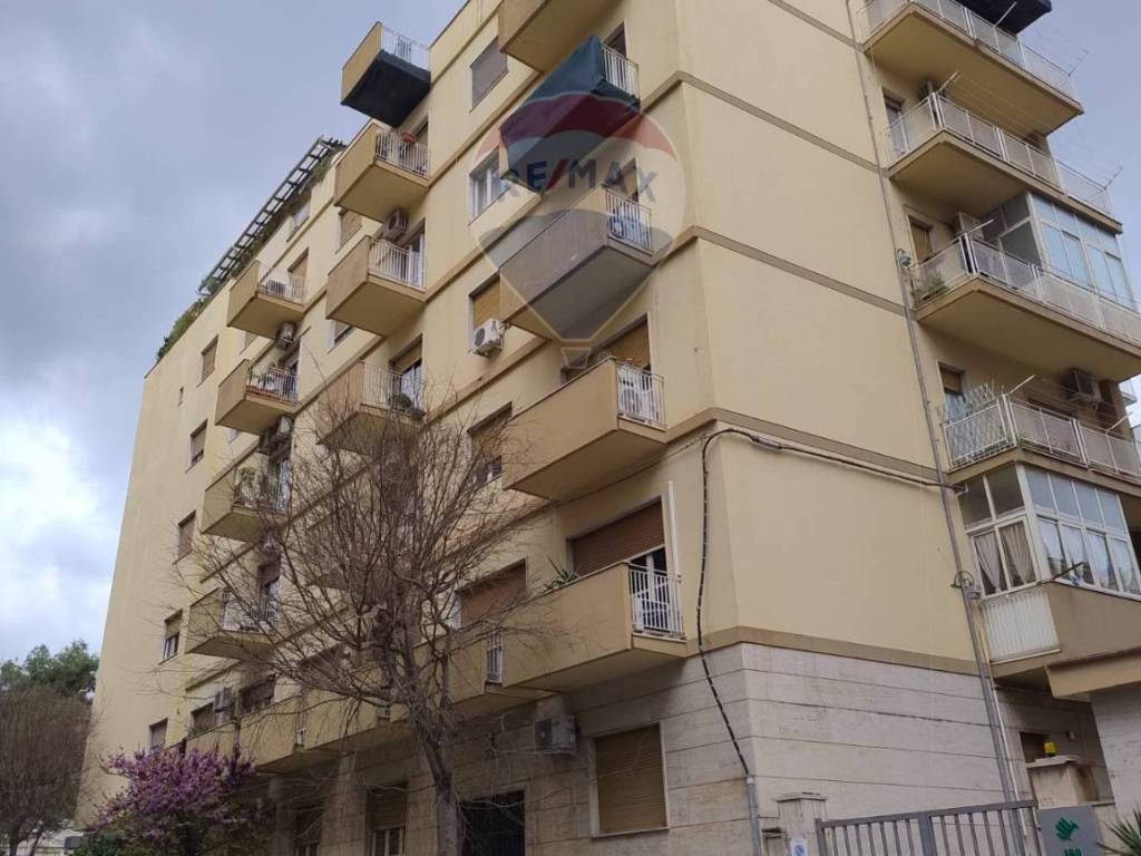 Appartamento a Palermo in Via Federico Giuseppe Pipitone, 135 - Foto 2