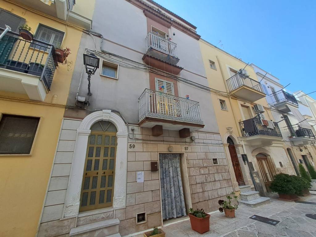 Casa indipendente a Valenzano in Via Umberto I - Foto 3