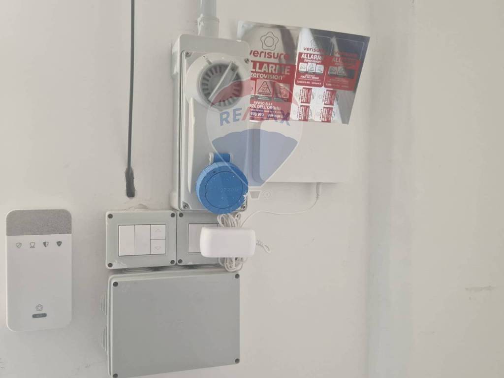 Box / garage a Palermo in VIA MONTEPELLEGRINO, 157 - Foto 2