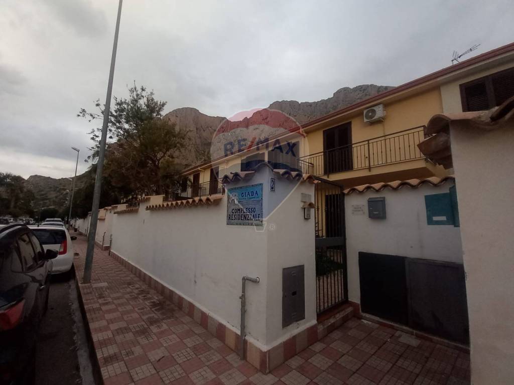 Villetta a schiera a Cinisi in Via Capacioto - Foto 3